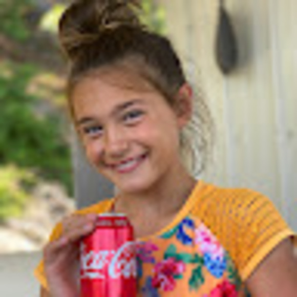 Meet your Posher, Chaynie - Picture 1 of 1